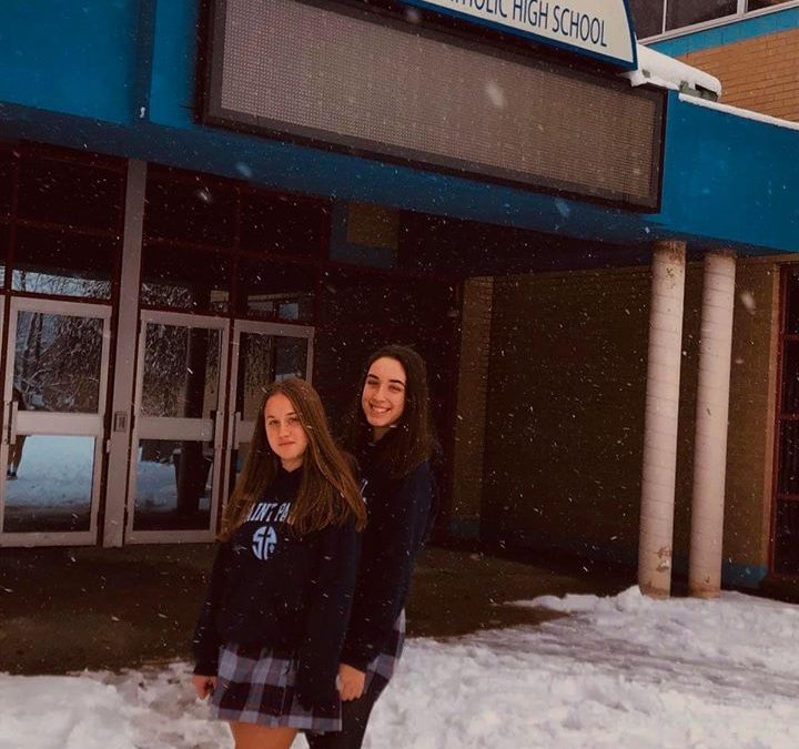 Alumnas de New Castelar finalizan su primer cuatrimestre en Canadá