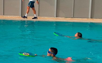 Relevos en la Piscina